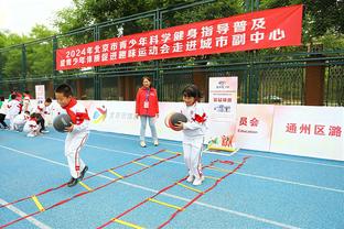 明日湖人对阵火箭 海斯、八村塁、范德比尔特均有可能复出